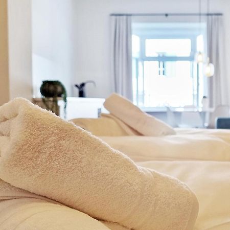 Rosa Apartment With Parking Historic City Center 梅拉诺 外观 照片