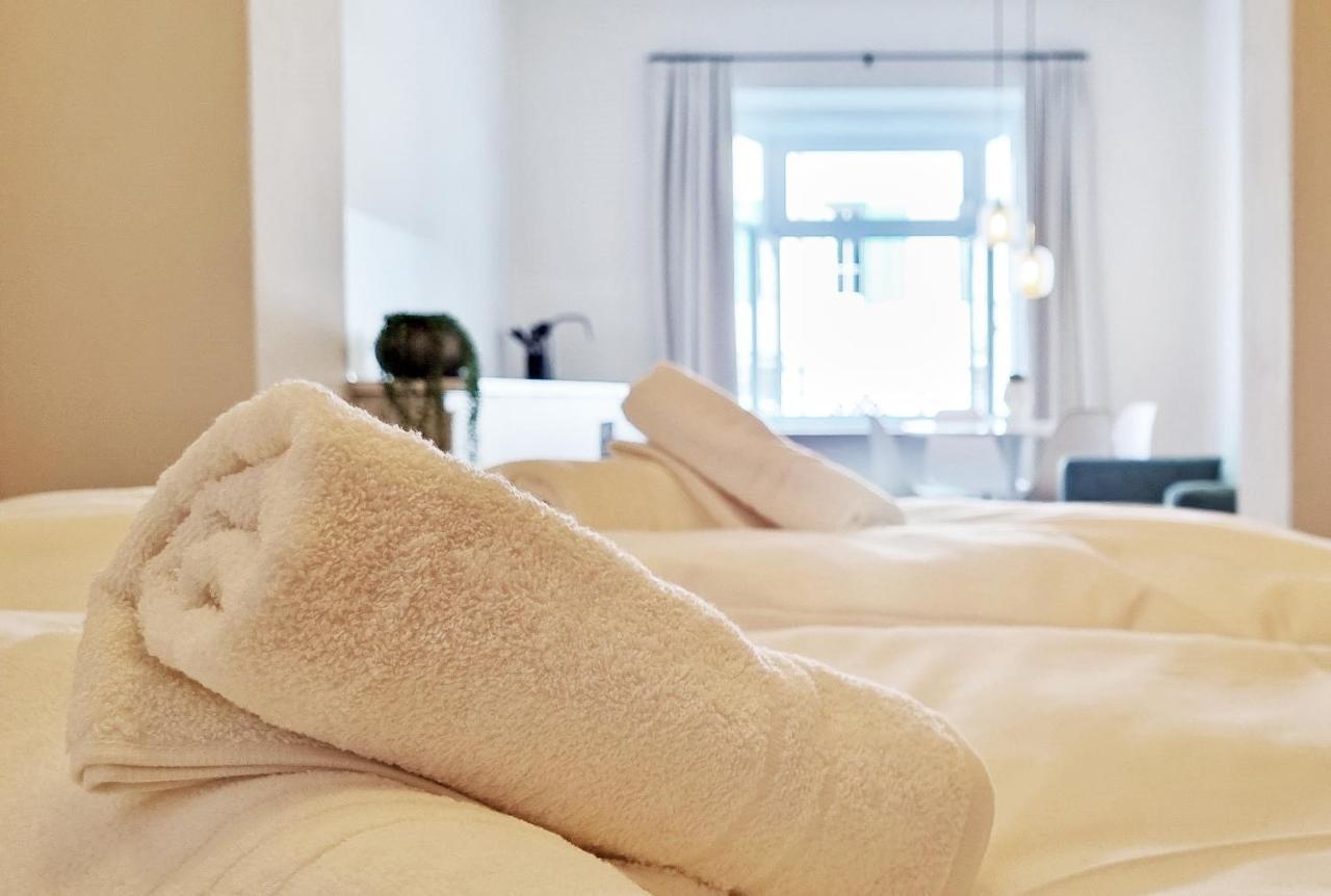 Rosa Apartment With Parking Historic City Center 梅拉诺 外观 照片